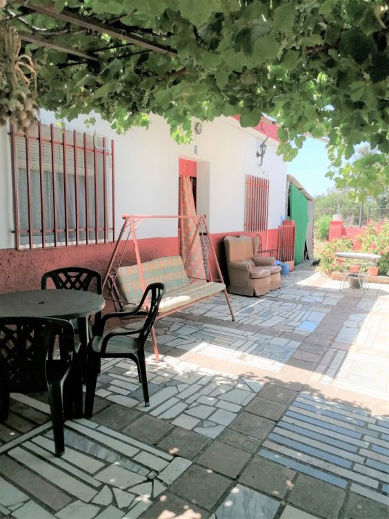Casa en parcela rústica en Facinas en Tarifa