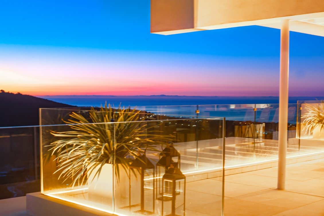 Ático de lujo con vistas al mar en Marbella en Marbella