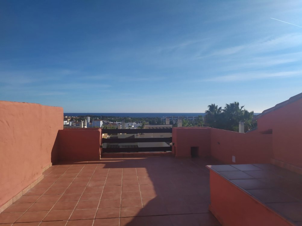 Development of apartments in El Paraíso, Estepona in Estepona
