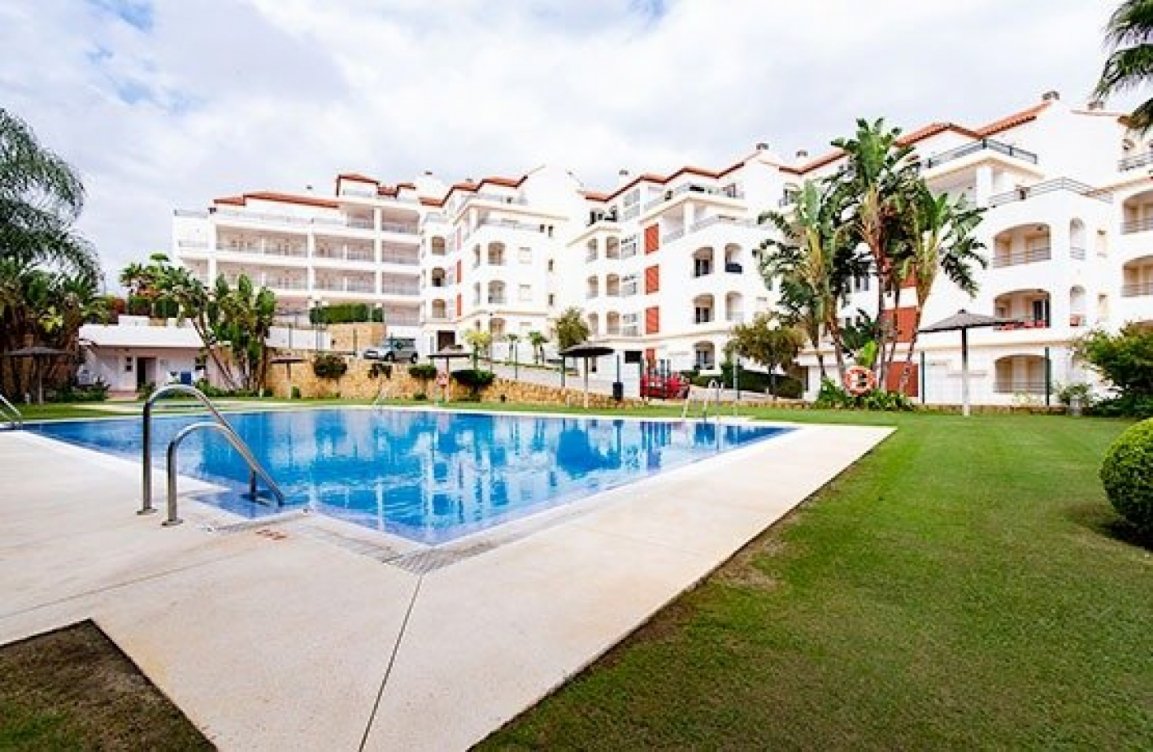 Apartment with sea views in San Luis de Sabinillas in Manilva