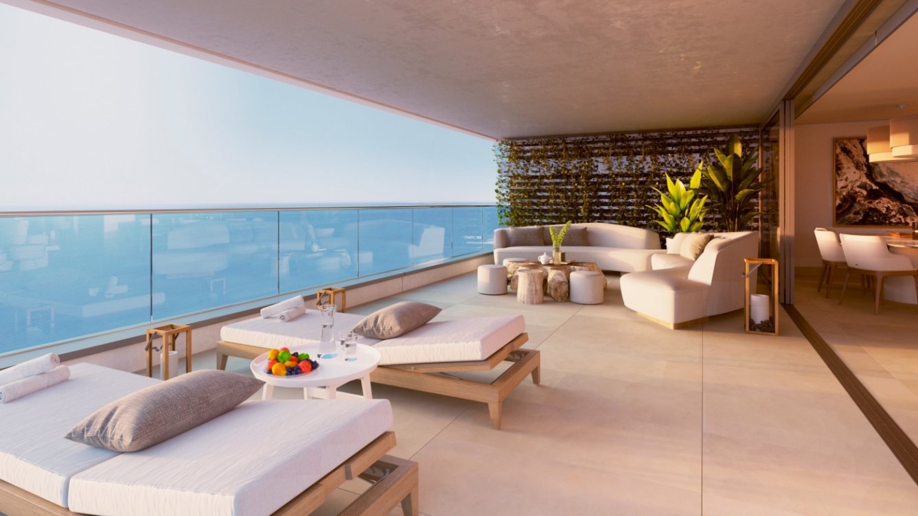 Development of luxury homes on the beachfront in Malaga in Málaga