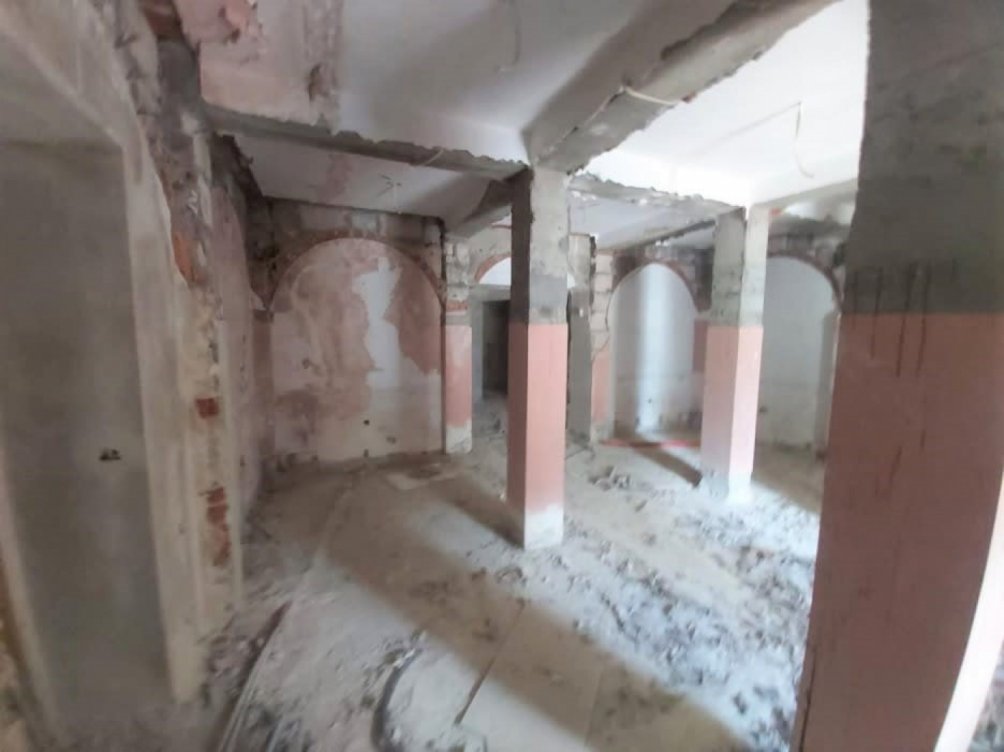 Ground floor apartment to refurbish in Tarifa in Tarifa