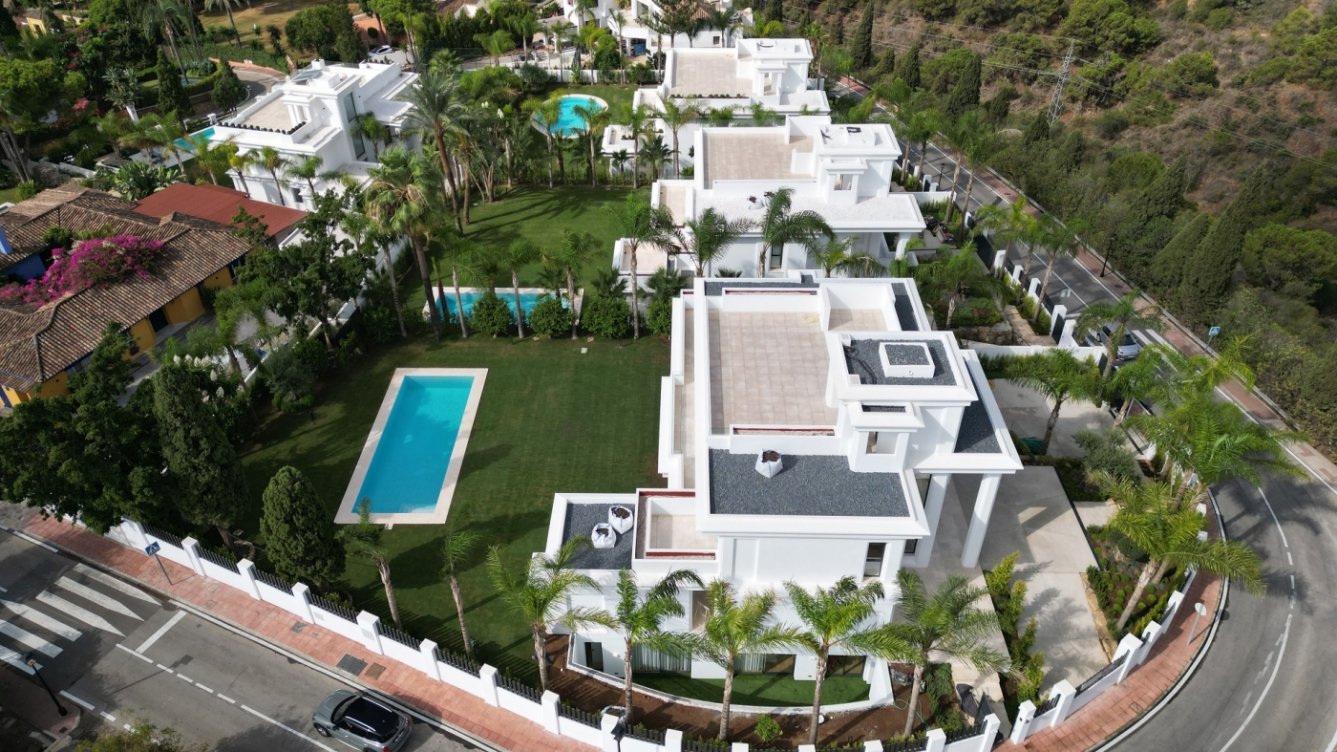 Luxury Villas in Golden Mile Marbella in Marbella