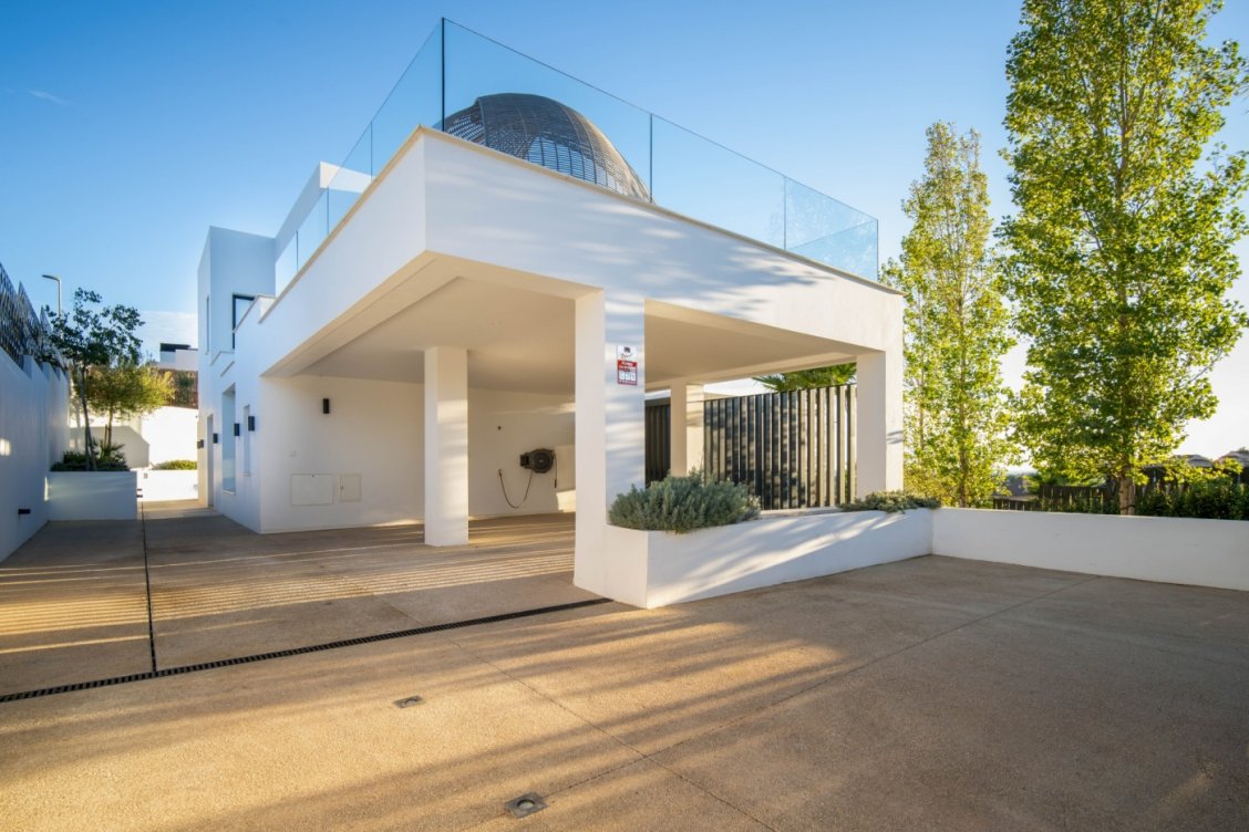 Modern Villa in Nueva Andalucía, Marbella in Marbella