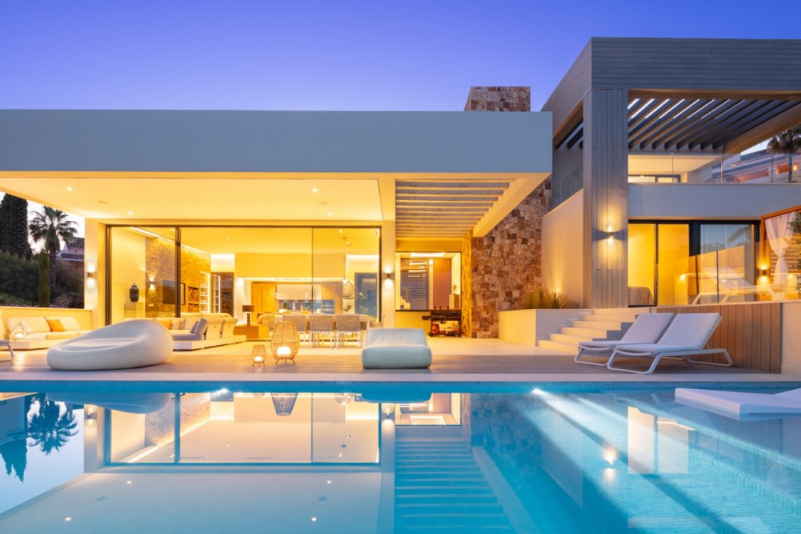 Luxury villa in the Golf Valley in Nueva Andalucía, Marbella in Marbella