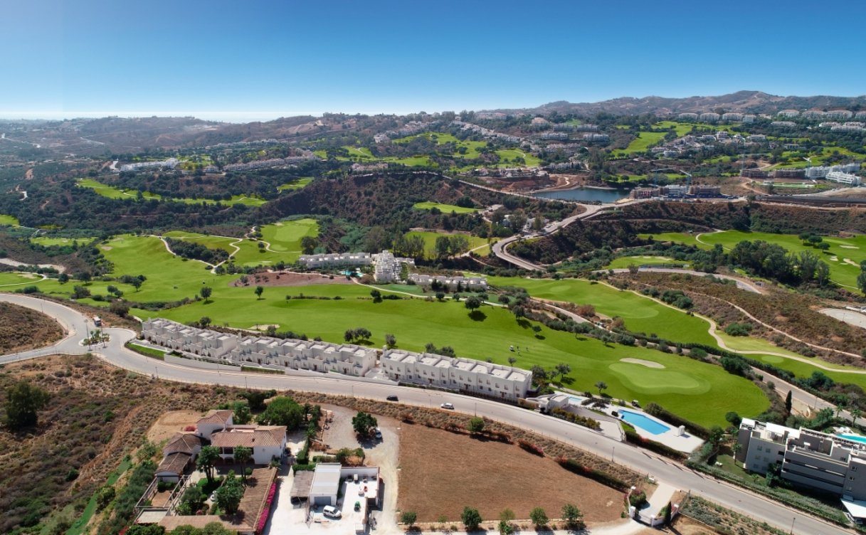 Promoción de adosados en La Cala Golf en Mijas